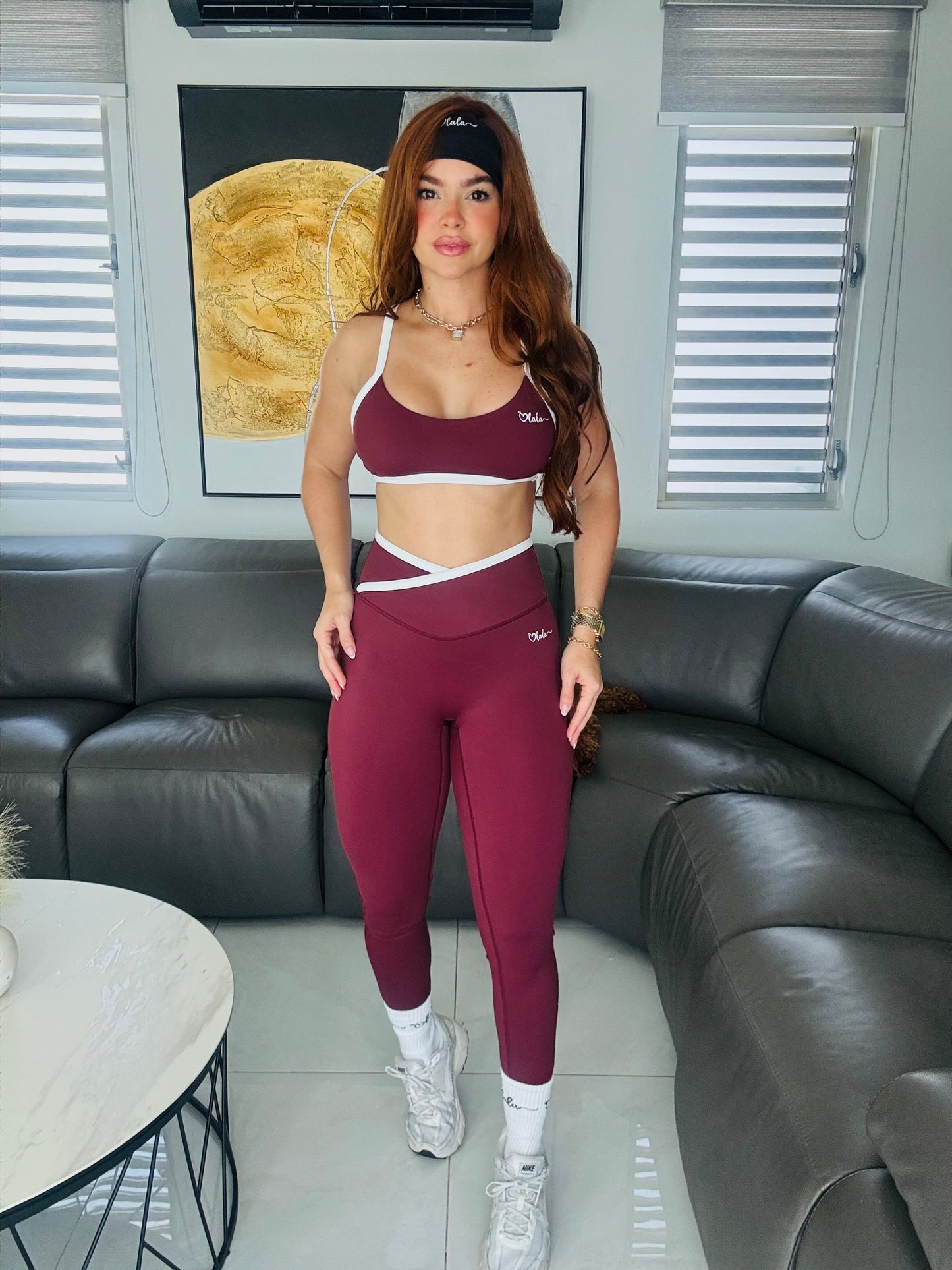 GLOW WINE LALAFIT SET