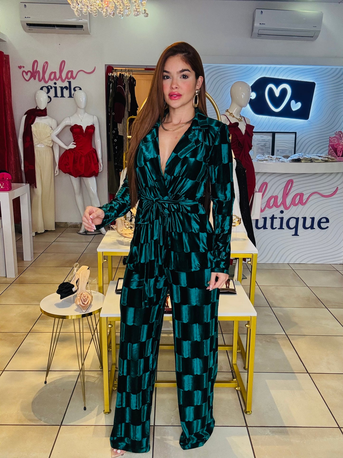 VELVET GREEN HUNTER SET