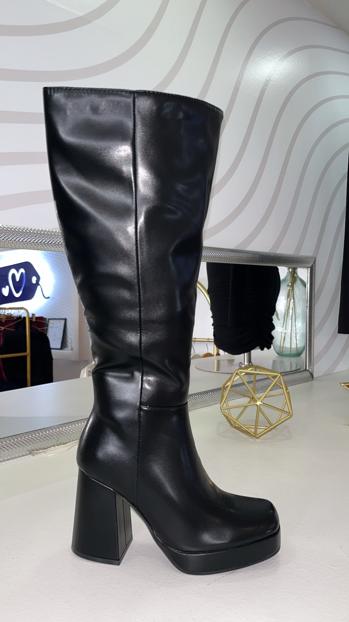 Boots (black)