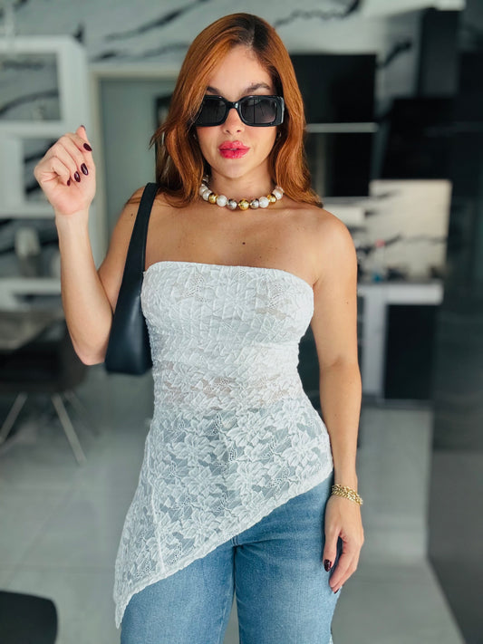 WHITE DESIRE TOP