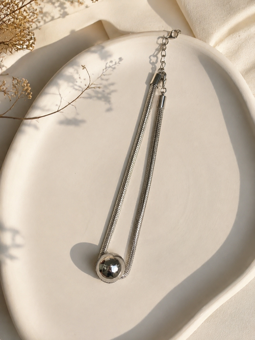 SILVER CHOKER