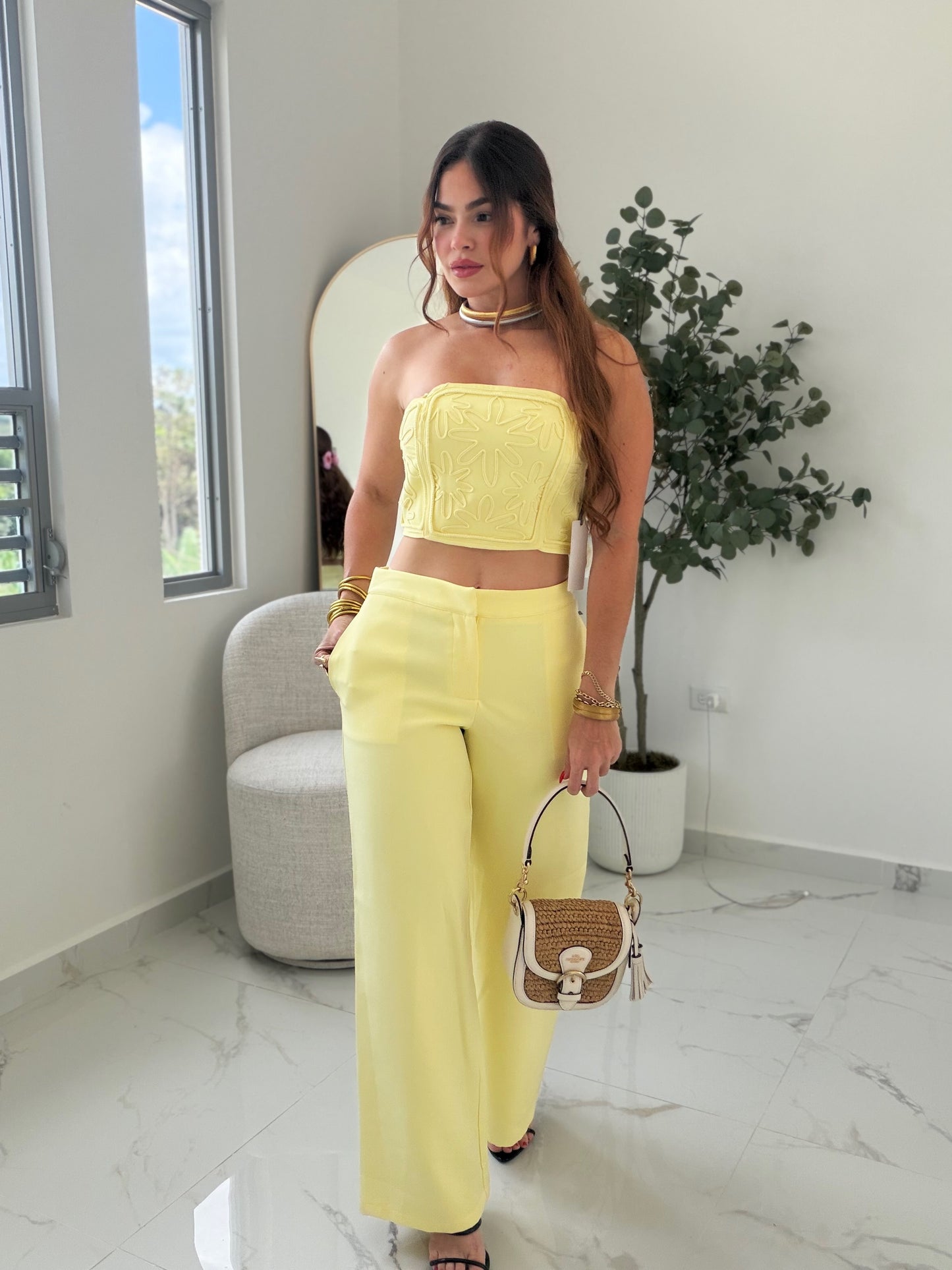 LUXELY YELLOW SET