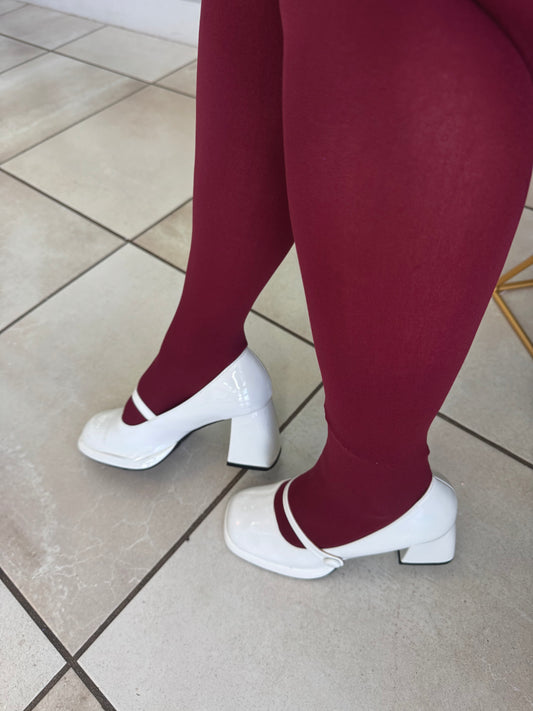 WINE PANTYHOSE