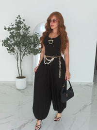 MAIN BLACK JUMPSUIT