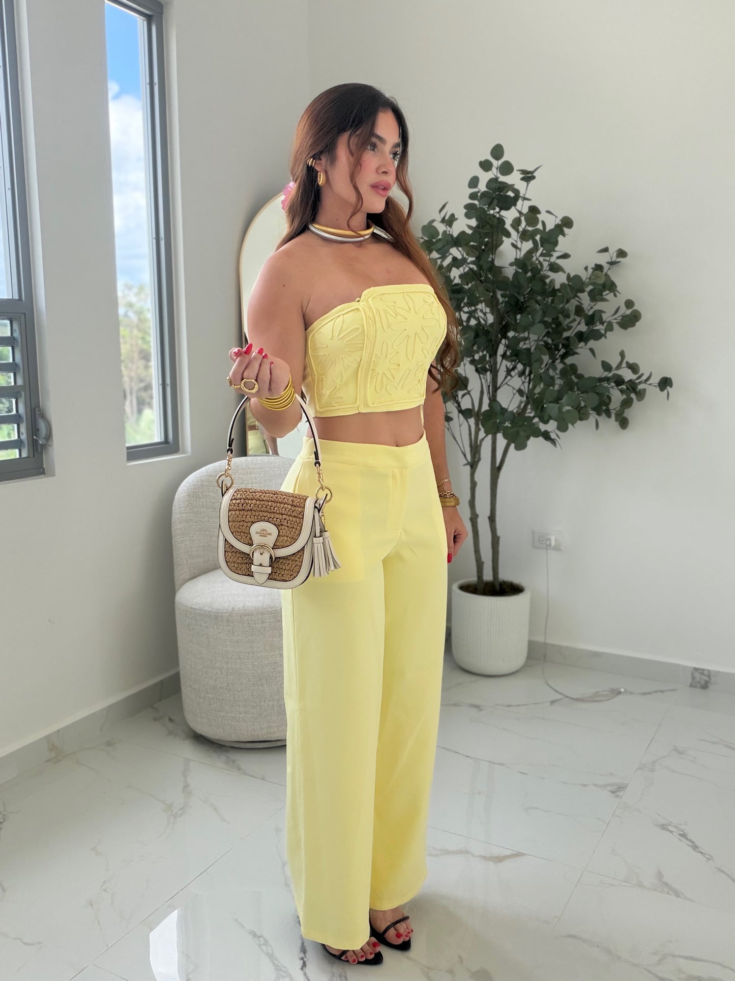 LUXELY YELLOW SET