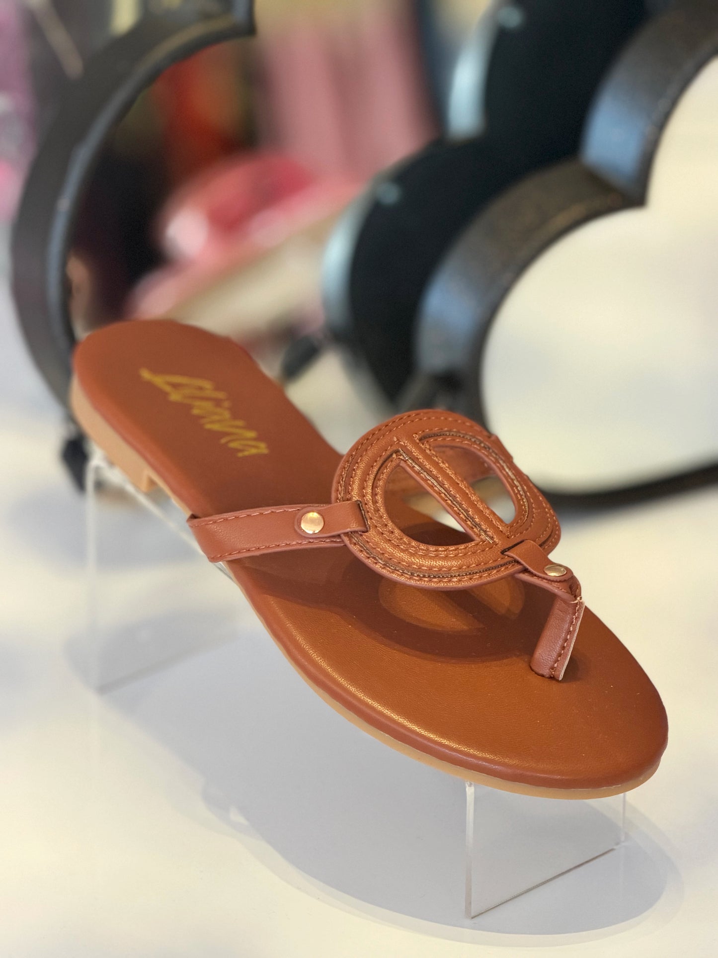LINA MOCHA FLATS