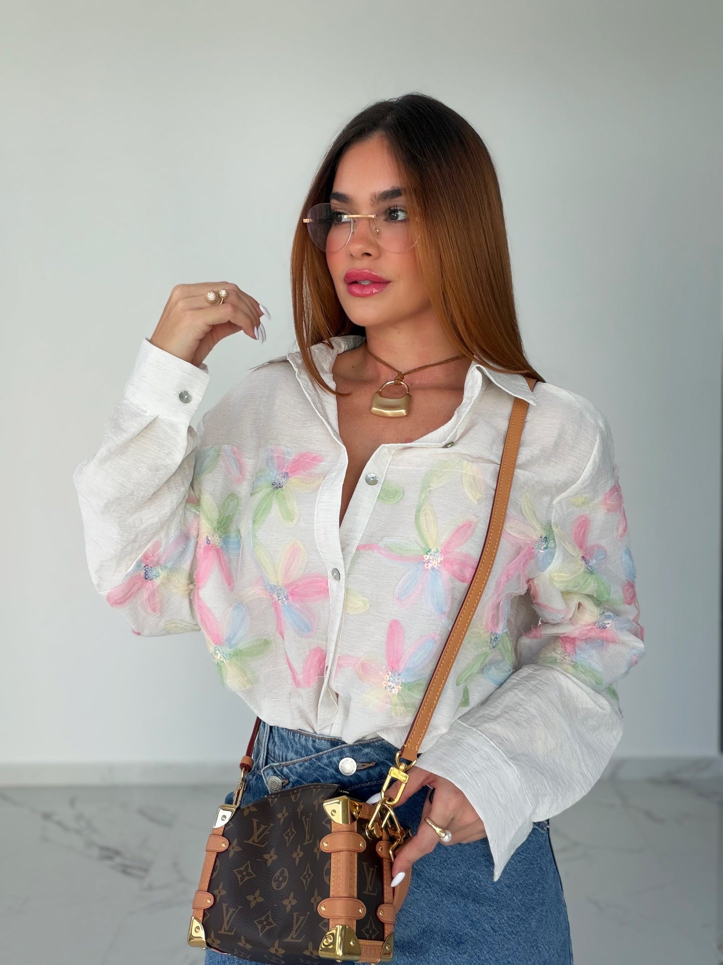 ISLAND FLOWER TOP