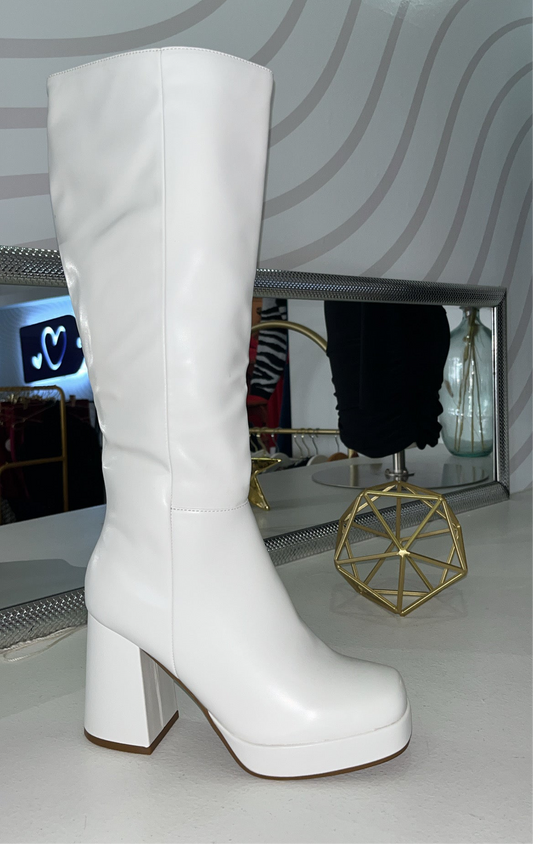 Boots (White)