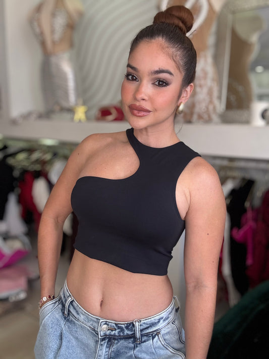 CHIC BLACK TOP