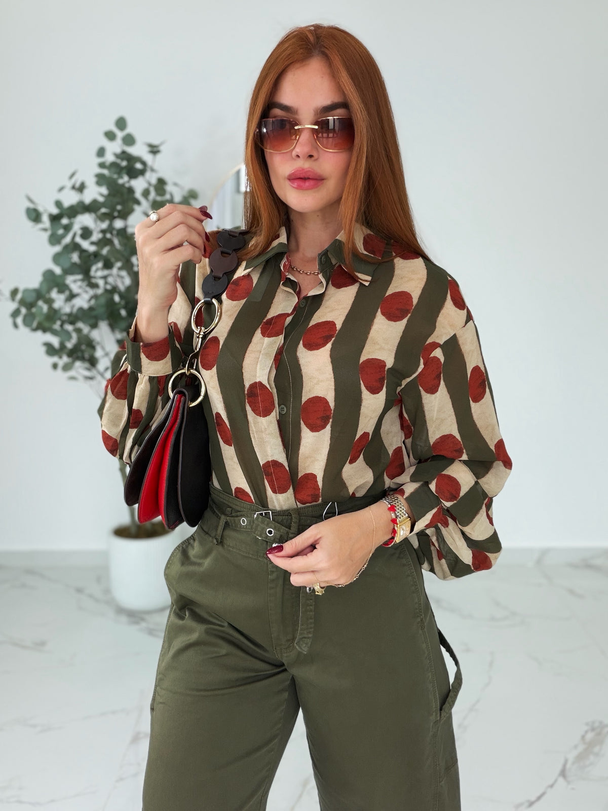 DETAIL OLIVE TOP