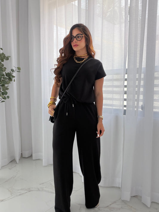 TRAVEL MODEL BLACK SET